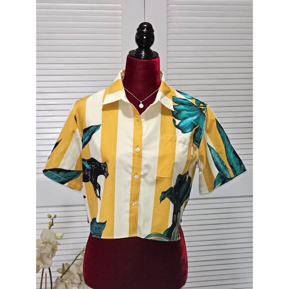 Mavrans Tops - Mavrans Women's Yellow Stripes/Pantera Design Crop Top Size M 157